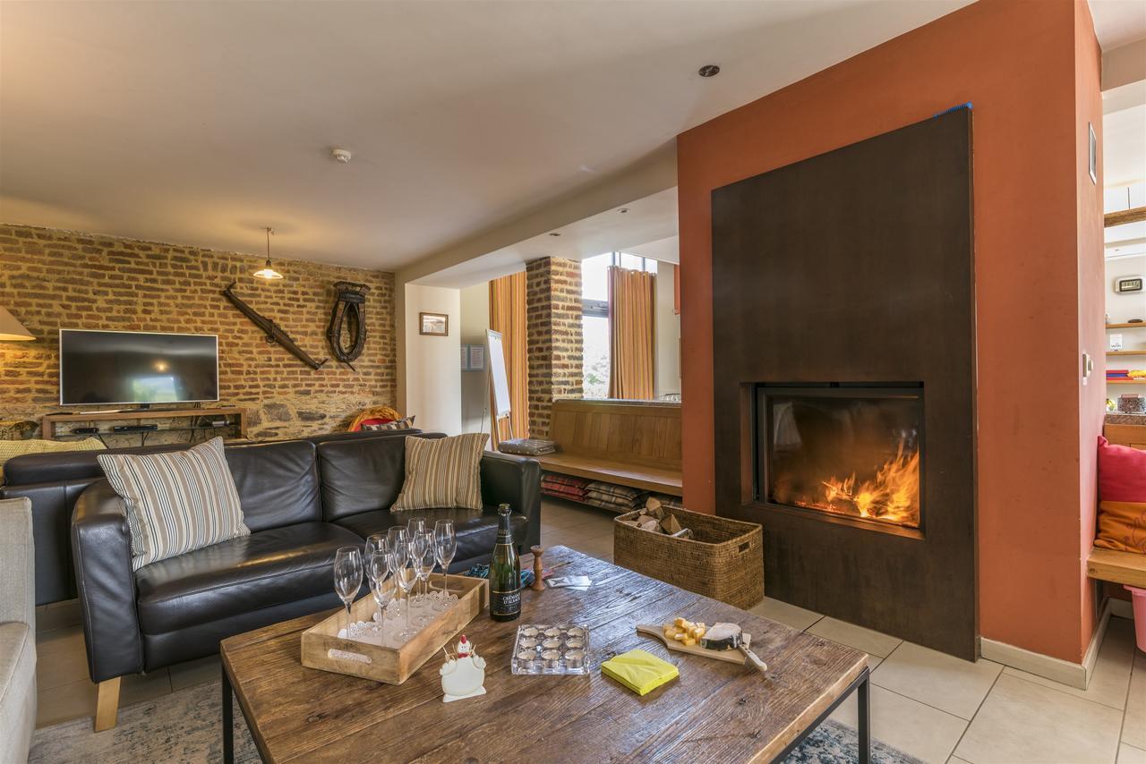 Maison Berton Gedinne Eksteriør billede